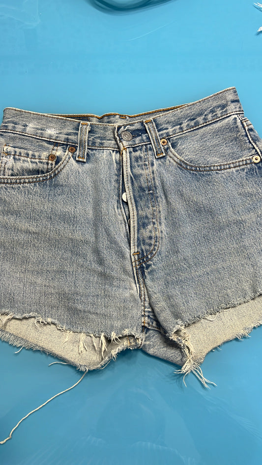 Shorts Levis 501