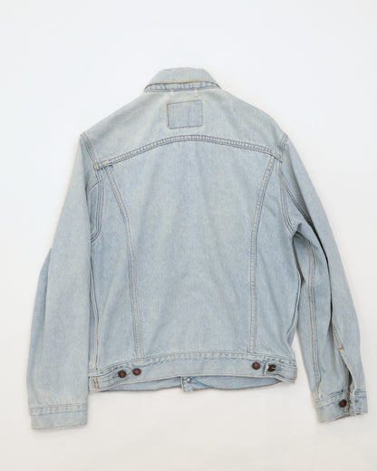 Giubbino Levis